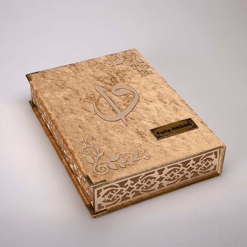 Kadife Kutulu Kur'an-ı Kerim (Gold, Gold Süsleme)