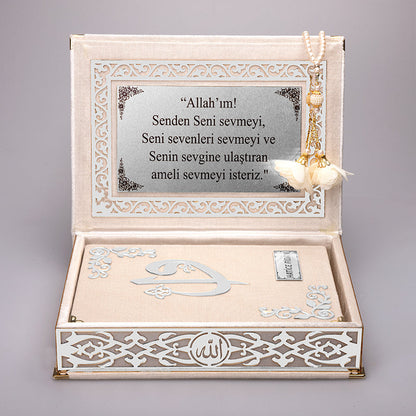 Kadife Kutulu Kur'an-ı Kerim (Krem, Gümüş Süsleme)