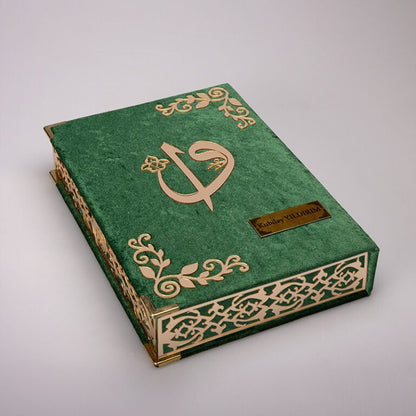 Kadife Kutulu Kur'an-ı Kerim Seti (Yeşil, Gold Süsleme)